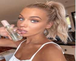 The Instagrammer features herself for the advertisement of various up-liking brands and also for the promotion and growth of the company.